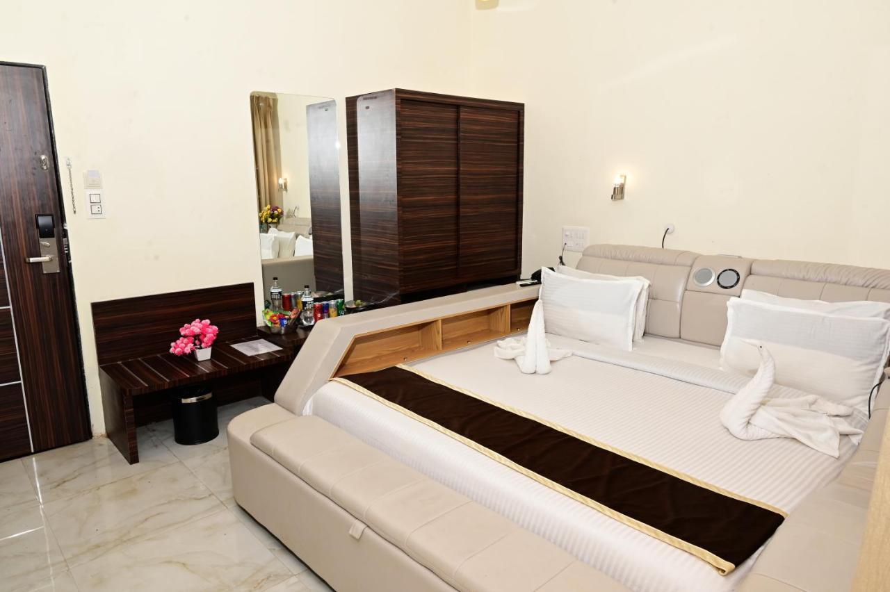 Vits Shanti Solitaire, Арпора Екстериор снимка
